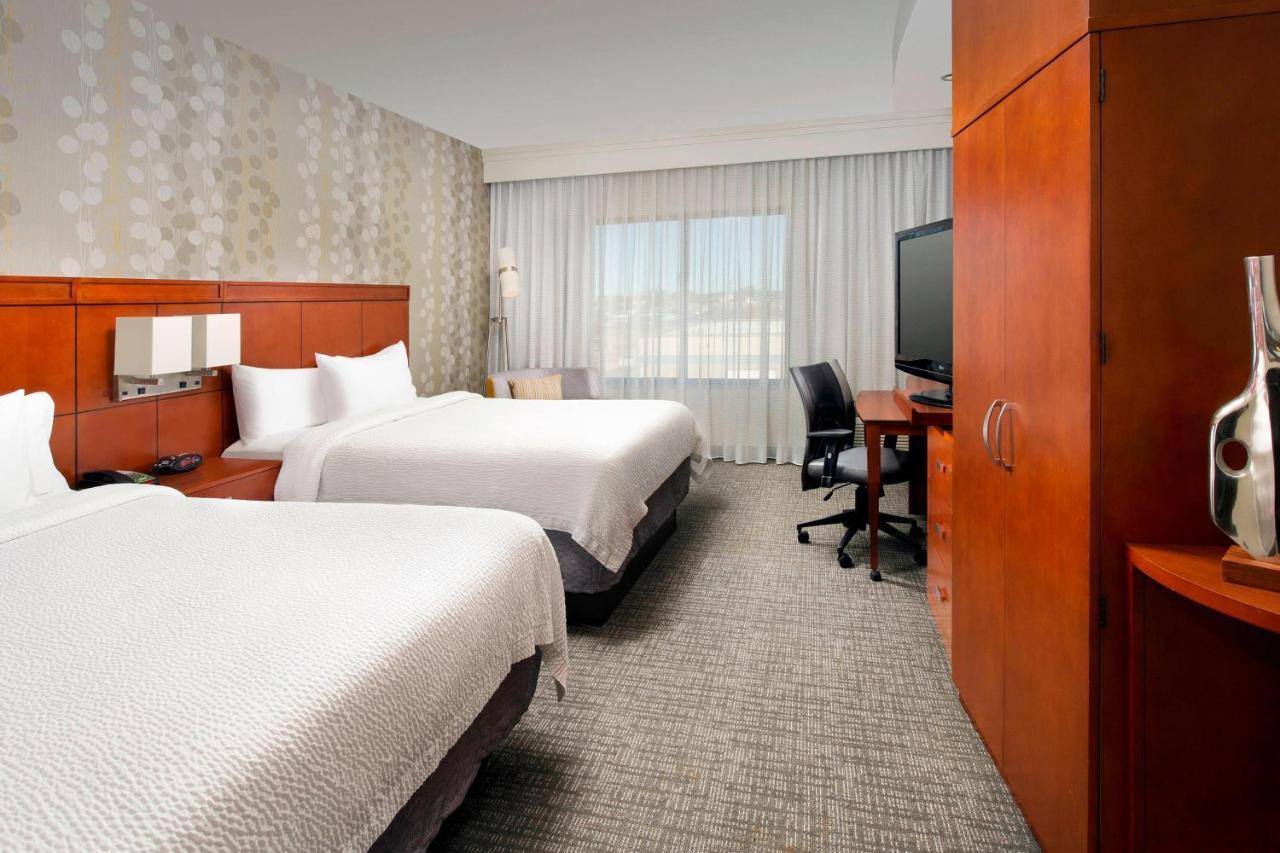 Courtyard By Marriott Уичита Фолс Екстериор снимка