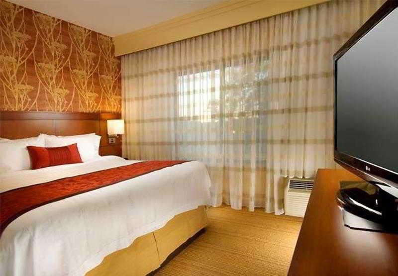 Courtyard By Marriott Уичита Фолс Екстериор снимка