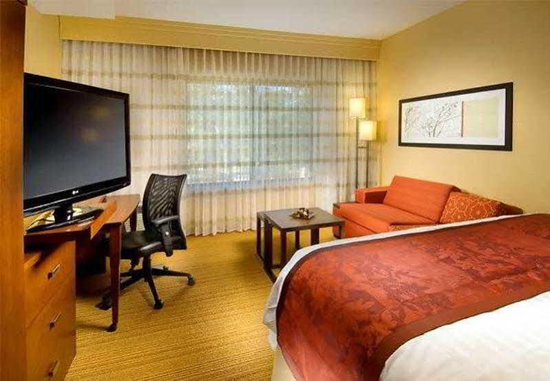 Courtyard By Marriott Уичита Фолс Екстериор снимка